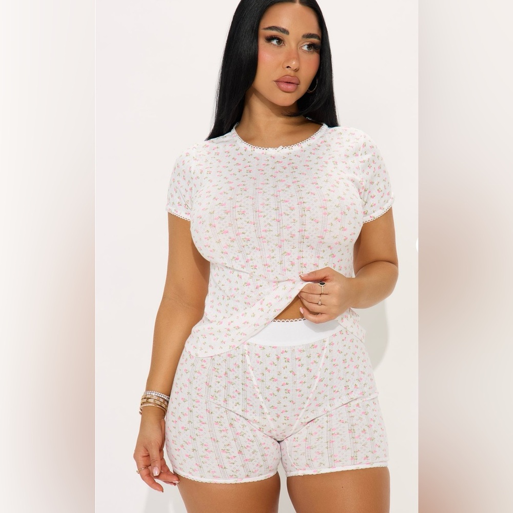 New Floral Print Short